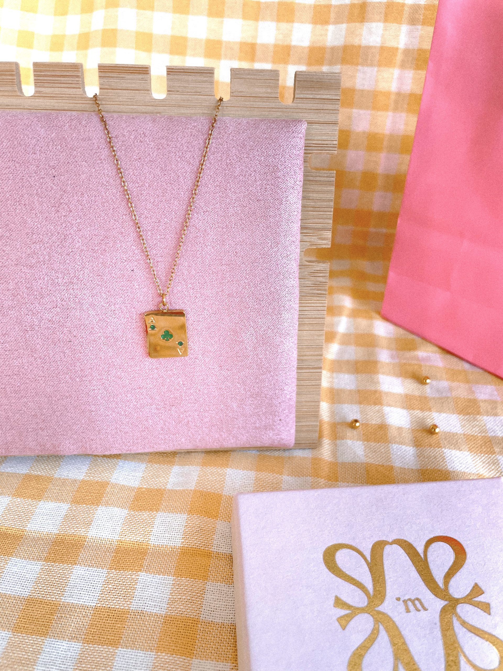 collier lucka collier lucka