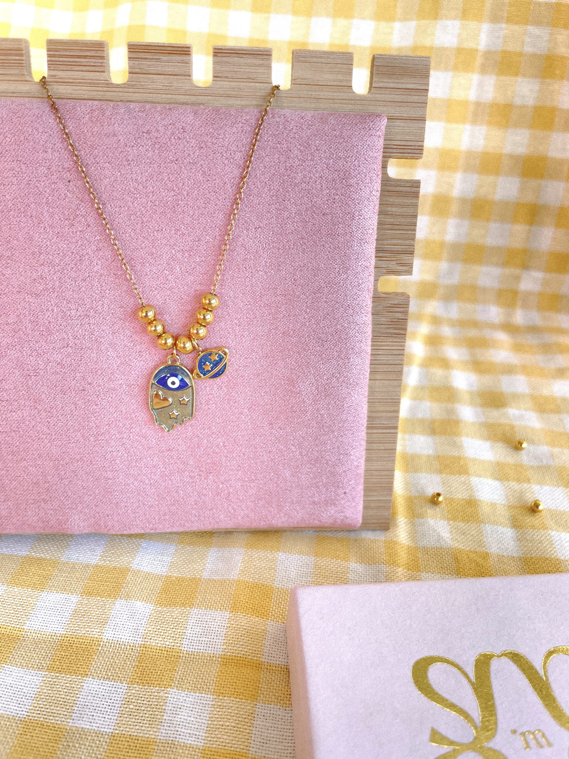 collier nebula produit collier nebula